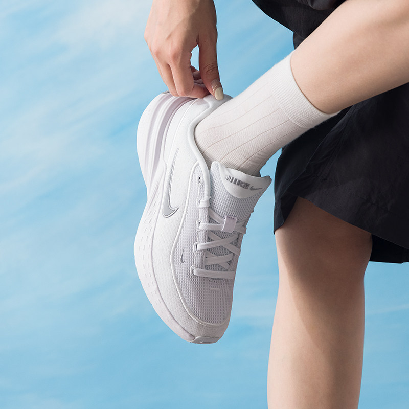 Nike IB2766-101 Sepatu Lari Wa - Women Shoes Running Nike ulasan dan harga
